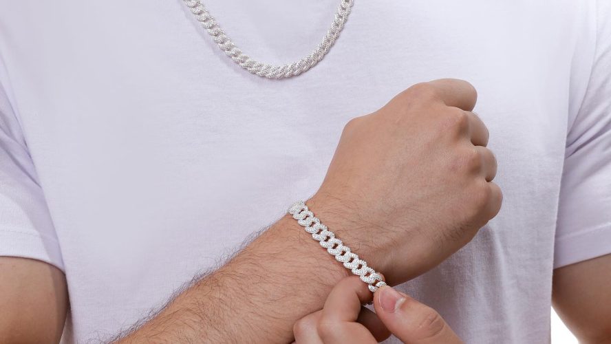 Conheça as pulseiras masculinas da Caminho da Prata