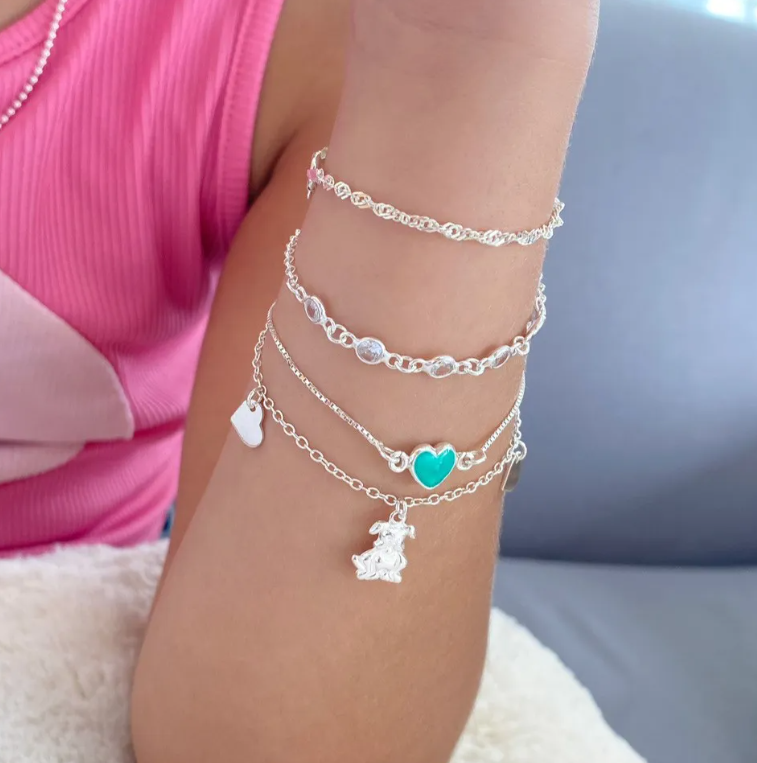 Qual a pulseira de prata infantil ideal para presentear?