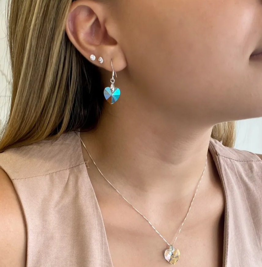 Como escolher conjunto de prata para aniversários?